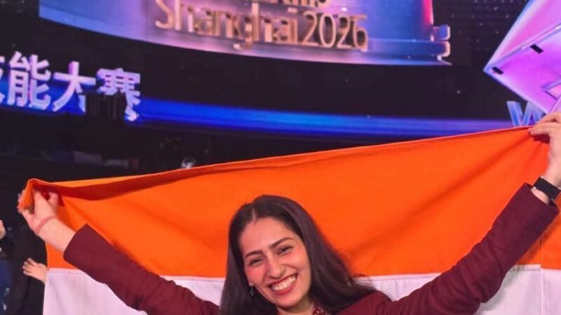 विश्व कौशल प्रतियोगिता में भारत का शानदार प्रदर्शन, चिन्यालीसौड़ की रिटेल सेल्स में सानिया जोशी ने देश के लिए जीता सिल्वर