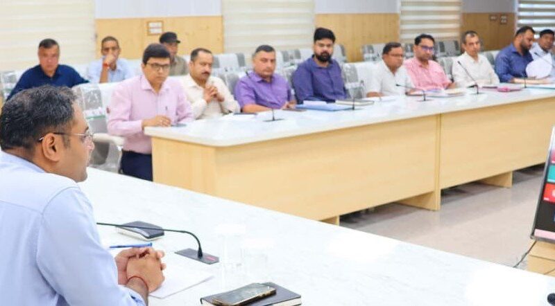 सरकारी जमीन पर कब्जा किया तो अब खैर नहीं