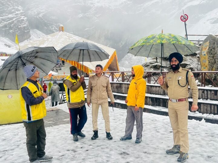 चमोली में मौसम ने बदली करवट, बारिश-बर्फबारी से लौटी ठंड