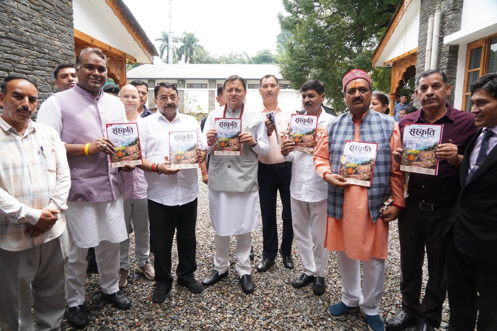 हिमालयी संस्कृति और लोक परंपराओं को समर्पित ‘हिमालयन संस्कृति’ पत्रिका का विमोचन, हिंदी दिवस पर सीएम पुष्कर सिंह धामी ने किया प्रवेशांक का विमोचन