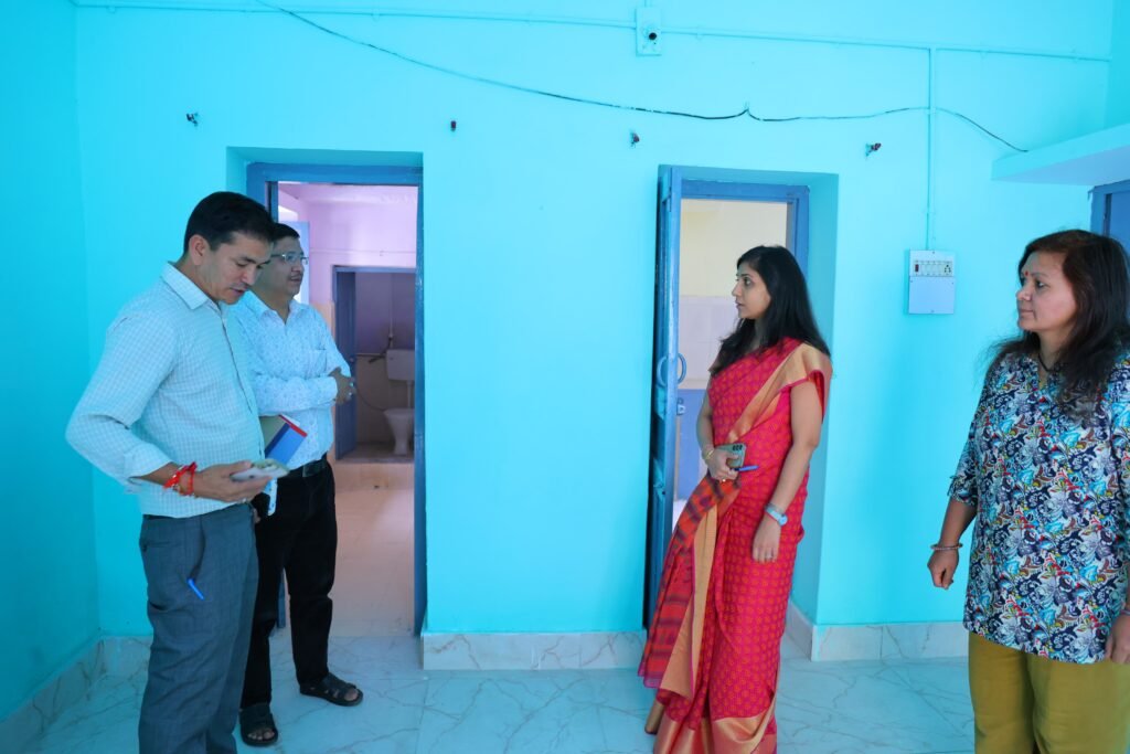 राजस्व कॉलोनी की बदलेगी तस्वीर, डीएम स्वाति भदौरिया ने कसा शिकंजा
