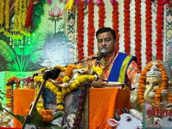 धर्म के मार्ग पर चलकर ही समाज और राष्ट्र का कल्याण संभव – आचार्य अरुण सती