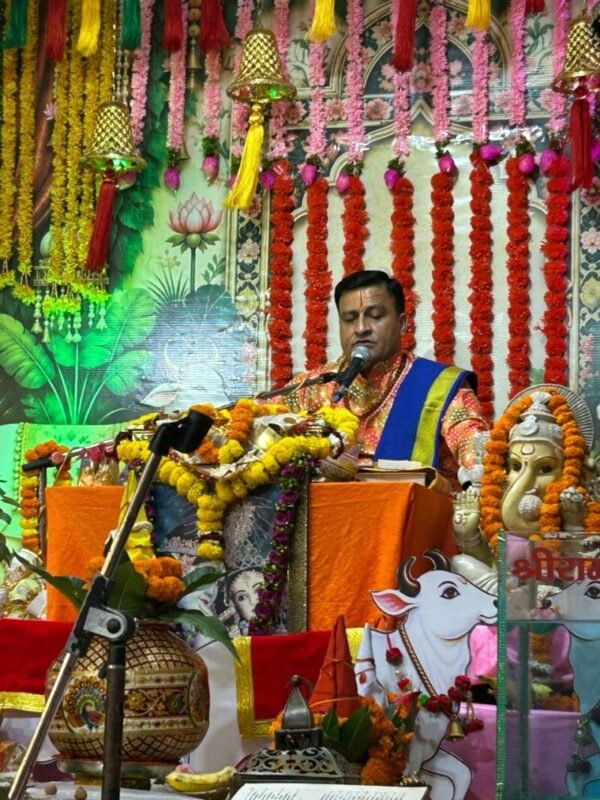 धर्म के मार्ग पर चलकर ही समाज और राष्ट्र का कल्याण संभव – आचार्य अरुण सती