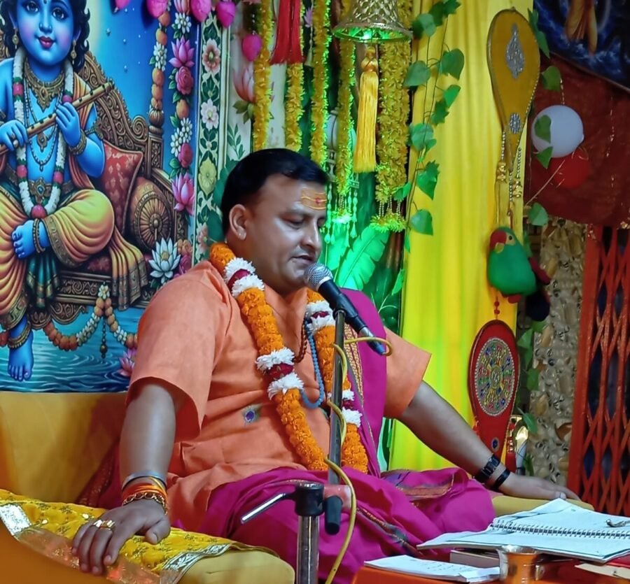 कृष्ण की बाल लीलाओं में छिपा है प्रेम, भक्ति और समर्पण का संदेश