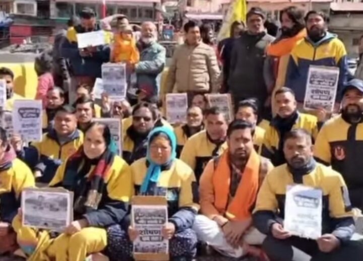 आर-पार की लड़ाई के मूड में बदरी-केदार के अस्थाई कर्मचारी