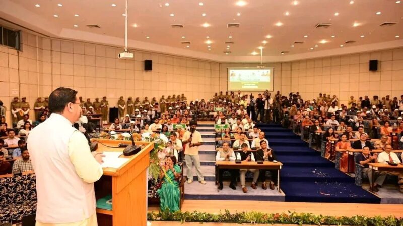 वन्यजीव संरक्षण के साथ स्थानीय रोजगार को बढ़ावा दे रही धामी सरकार, इको-टूरिज्म से ग्रामीणों को मिलेगा रोजगार और प्रकृति संरक्षण में बढ़ेगी भागीदारी