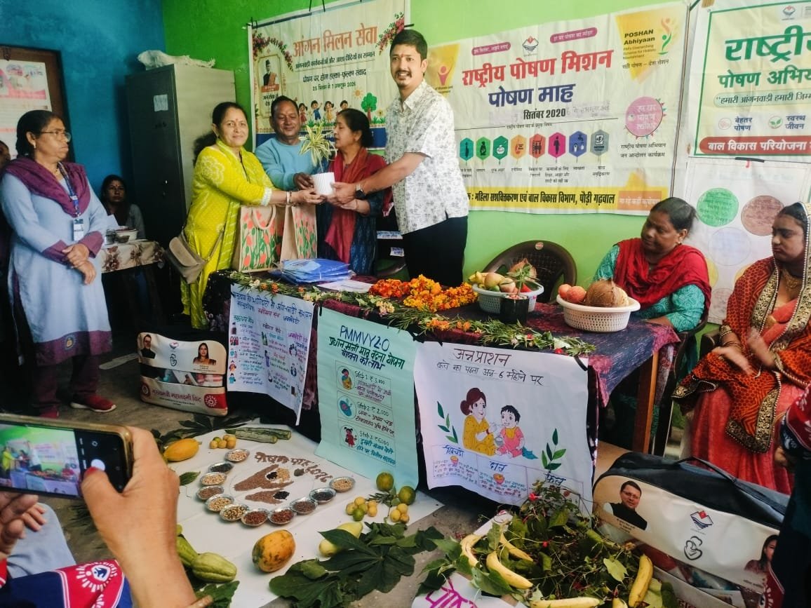 गोद भराई, पोषण किट और महालक्ष्मी किट वितरण के साथ स्थानीय व्यंजनों से दिया पोषण का संदेश