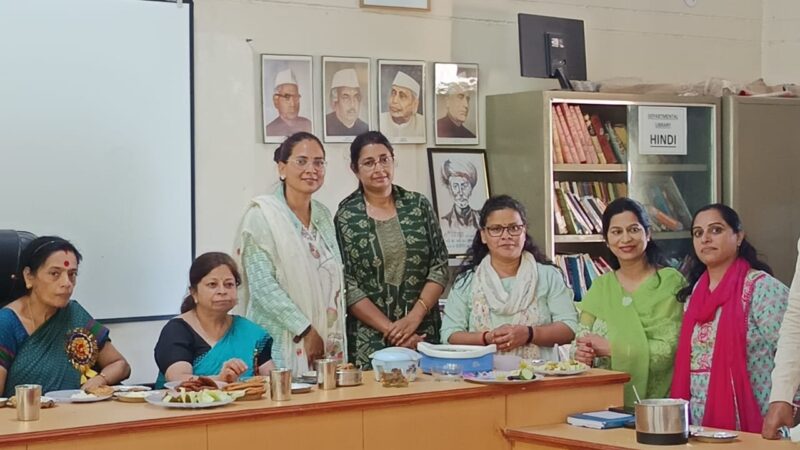 भक्त दर्शन राजकीय स्नातकोत्तर महाविद्यालय जयहरीखाल में गढ़भोज दिवस का आयोजन