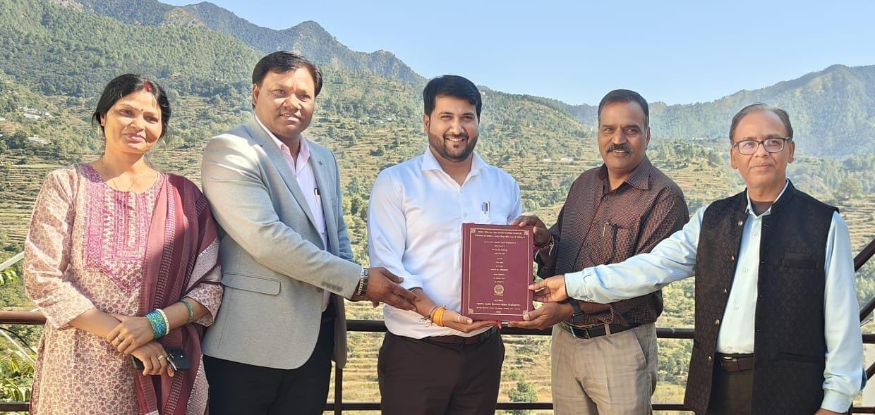 डॉ. गौरव जोशी ने PhD की उपाधि की अर्जित