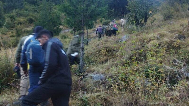 दुर्गम पहाड़ी में छह शवों को निकालने के लिए रेस्क्यू अभियान तेज