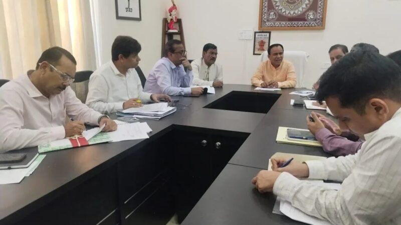 आपदा प्रभावित परिवारों के क्षति का आंकलन करेगी उच्च स्तरीय टीम – डॉ. धन सिंह रावत