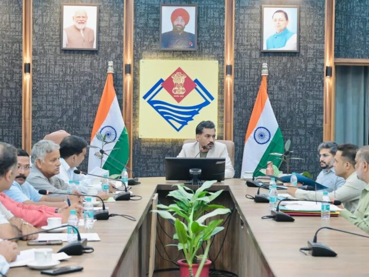 देहरादून में एसआईआर के बाद 3992 मतदाता बढ़े, अंतिम सूची जारी