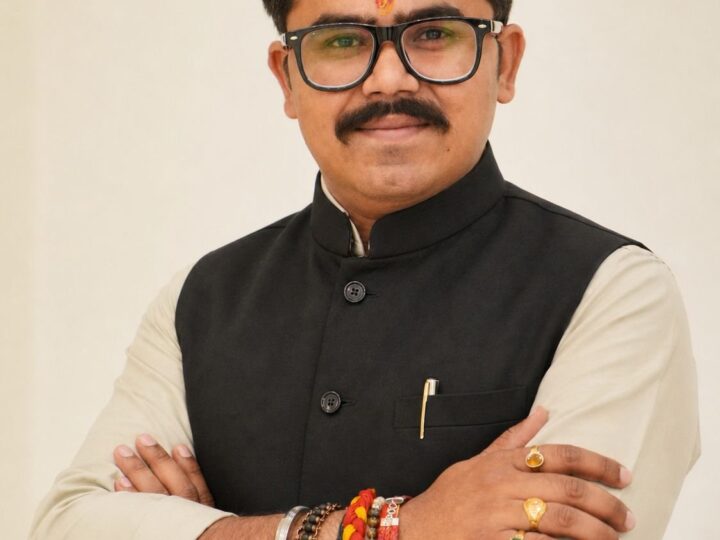 महर्षि वाल्मीकि जी: भारतीय संस्कृति के आधार स्तंभ और सामाजिक समरसता के प्रेरणास्रोत