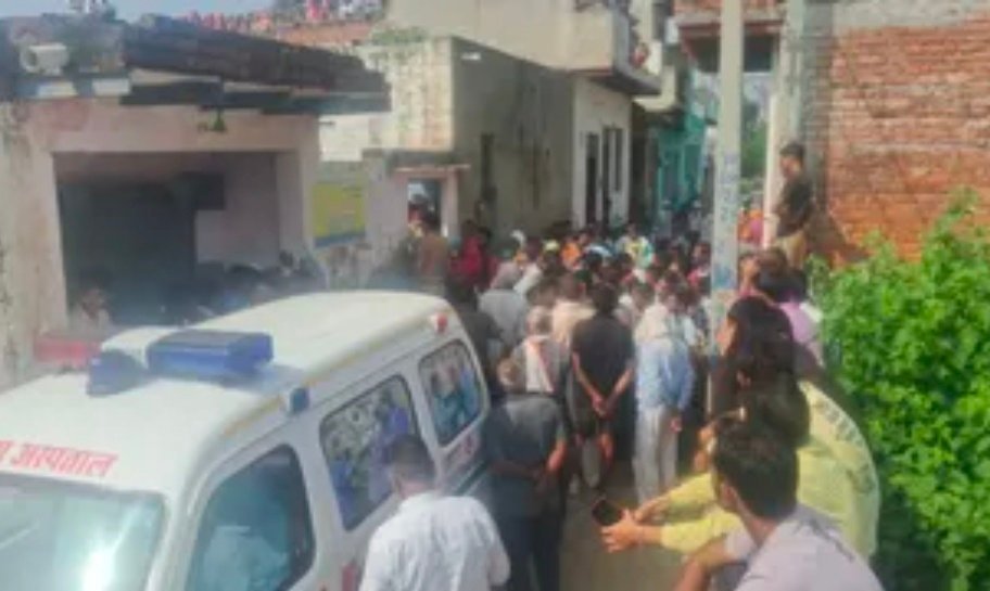 दर्दनाक और सनसनीखेज मामला : पति-पत्नी और तीन बच्चों की संदिग्ध मौत, रात में खाए थे नूडल्स