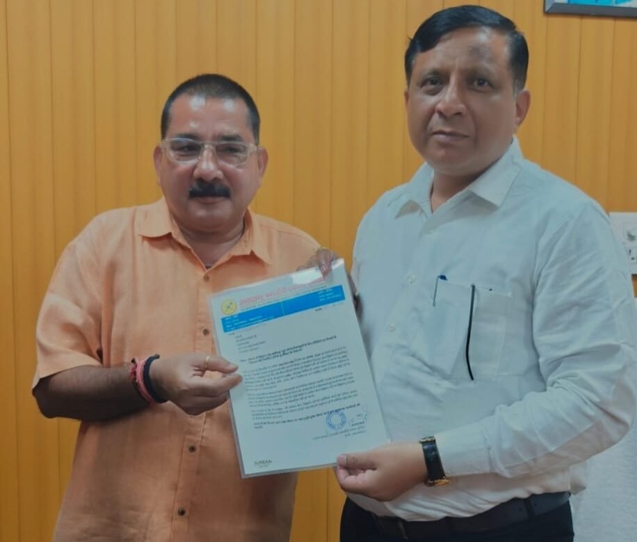 उत्तराखण्ड में सूचीबद्ध न्यूज पोर्टलों को जल्द जारी होंगे सम्मानजनक राशि के विज्ञापन, उत्तराखण्ड श्रमजीवी पत्रकार यूनियन की मांग पर लगी मुहर