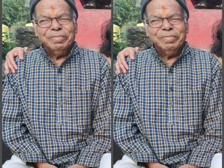 समीक्षा अधिकारी बिमला आर्या के पिता दुर्गा राम आर्या का निधन, विश्वनाथ घाट पर हुआ अंतिम संस्कार