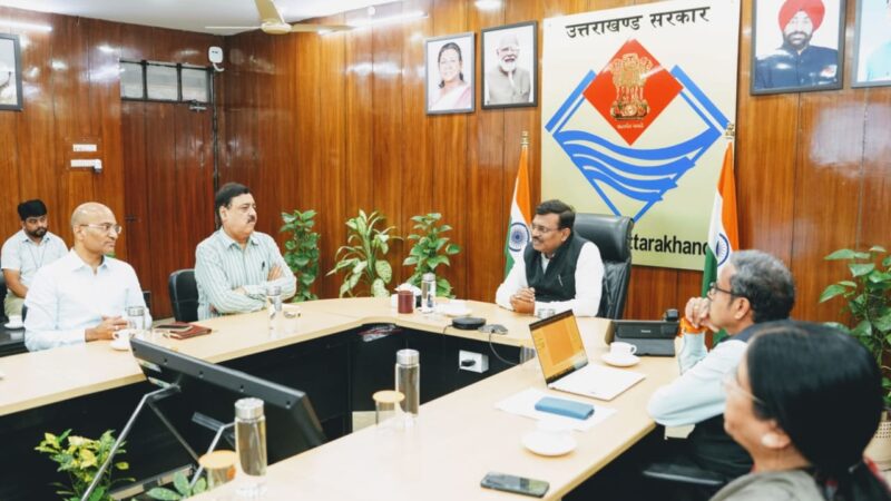 विदेशी भाषाओं का प्रशिक्षण देने के लिए तैयार की जाए व्यापक कार्ययोजना – मुख्य सचिव आनन्द बर्द्धन