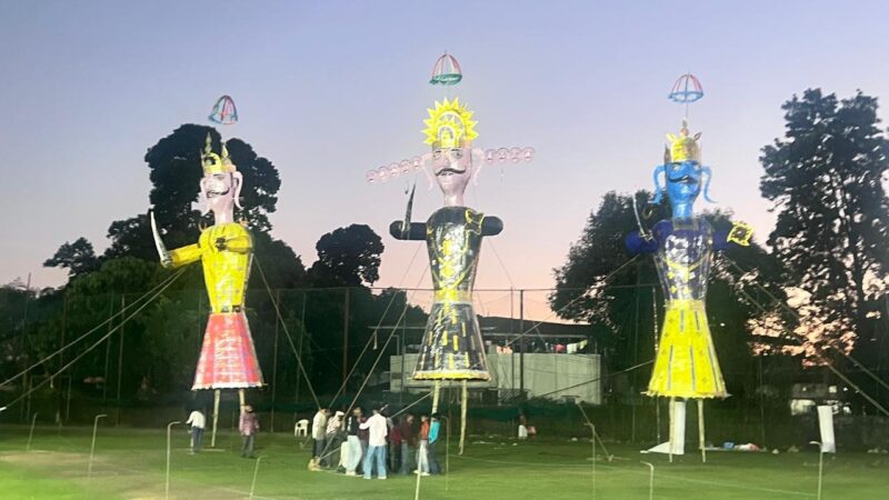 देहरादून के हिन्दू नेशनल इंटर कालेज मैदान में 20 अक्टूबर को होगा दिव्य व भव्य दशहरा मेले का आयोजन, मीडिया प्रभारी सिद्धार्थ बंसल ने बताया कि लक्ष्मण चौक वैलफेयर सोसाइटी कर रही है आयोजन